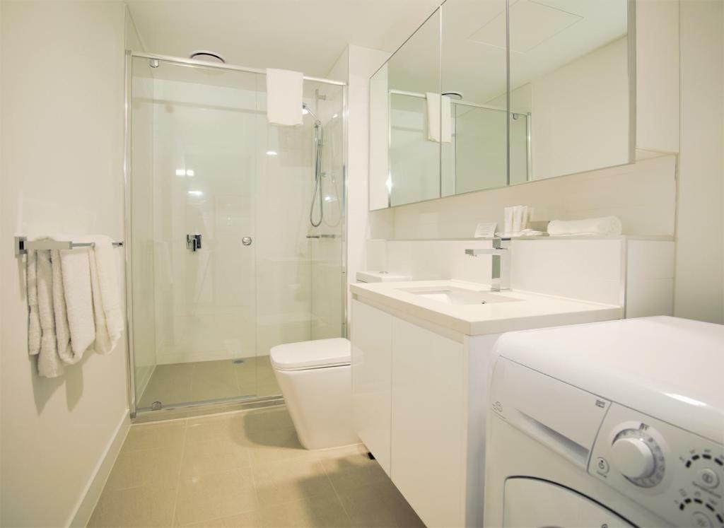 Imagine Southbank Hotel Melbourne Room photo